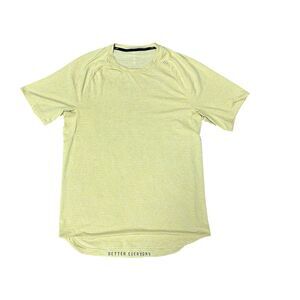Lululemon, Men's Yellow Lightweight T-Shirt, Size APPROXIMATELY Large, Used